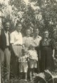 /album/trocha-historie-nikoho-nezabije/presov-srpen-1949-navsteva-rodicu-me-matky-jpg/